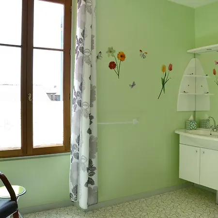 Avenue De La Gare 3*