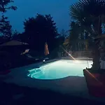 Avenue De La Gare Bed & Breakfast