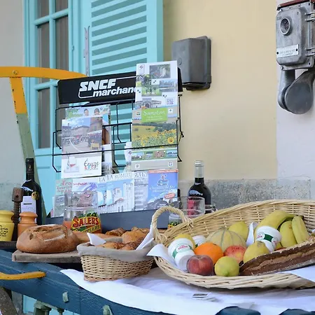 Bed and breakfast Avenue De La Gare