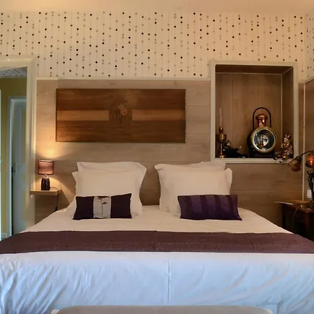 Bed and breakfast Avenue De La Gare 3*