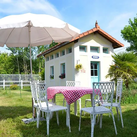 Bed and breakfast Avenue De La Gare Riscle