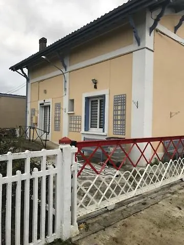 Avenue De La Gare Отель типа 