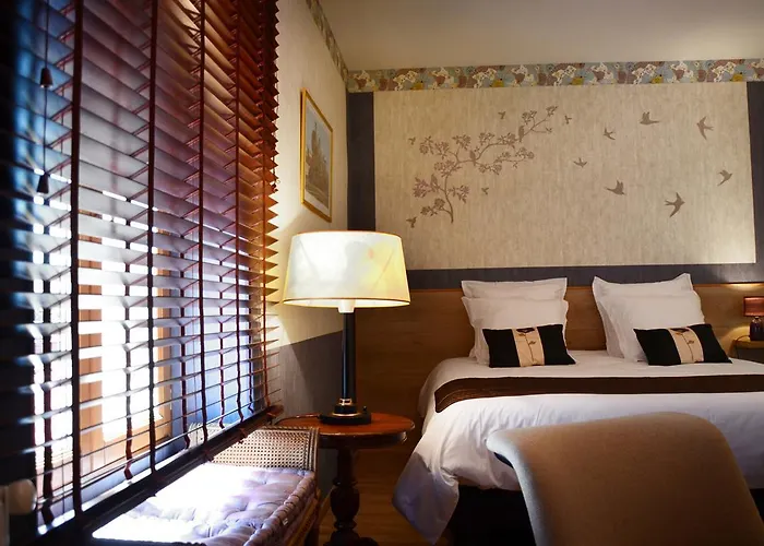 Avenue De La Gare Отель типа 