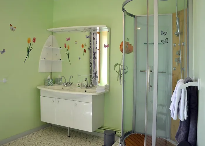 Avenue De La Gare Отель типа 