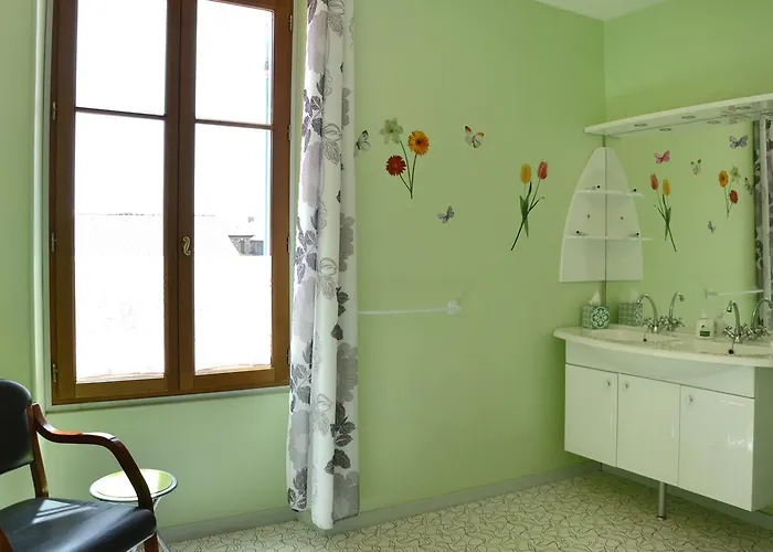 Avenue De La Gare 3*